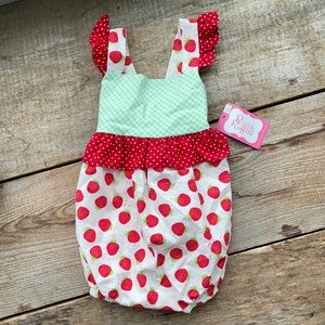 Ricrac & ruffles strawberry romper